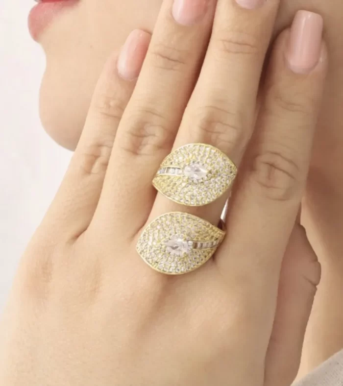 Anillo doble hoja con zirconias dorado - Imagen 2