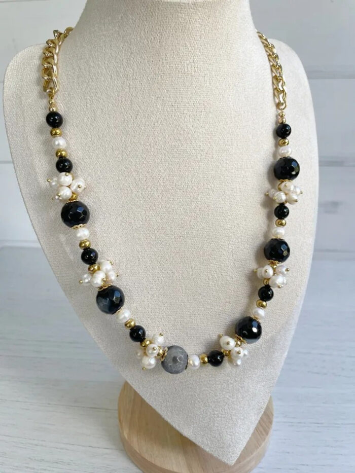 Collar ágata negra con puñitos de perla - Imagen 2