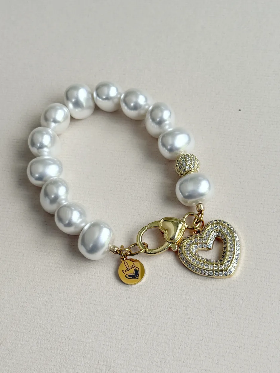 Pulsera perla blanca y corazón