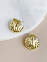 Maxi arete concha dorada