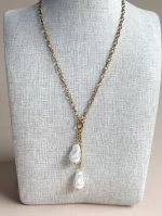 Collar en Y dorado doble perla - Imagen 2