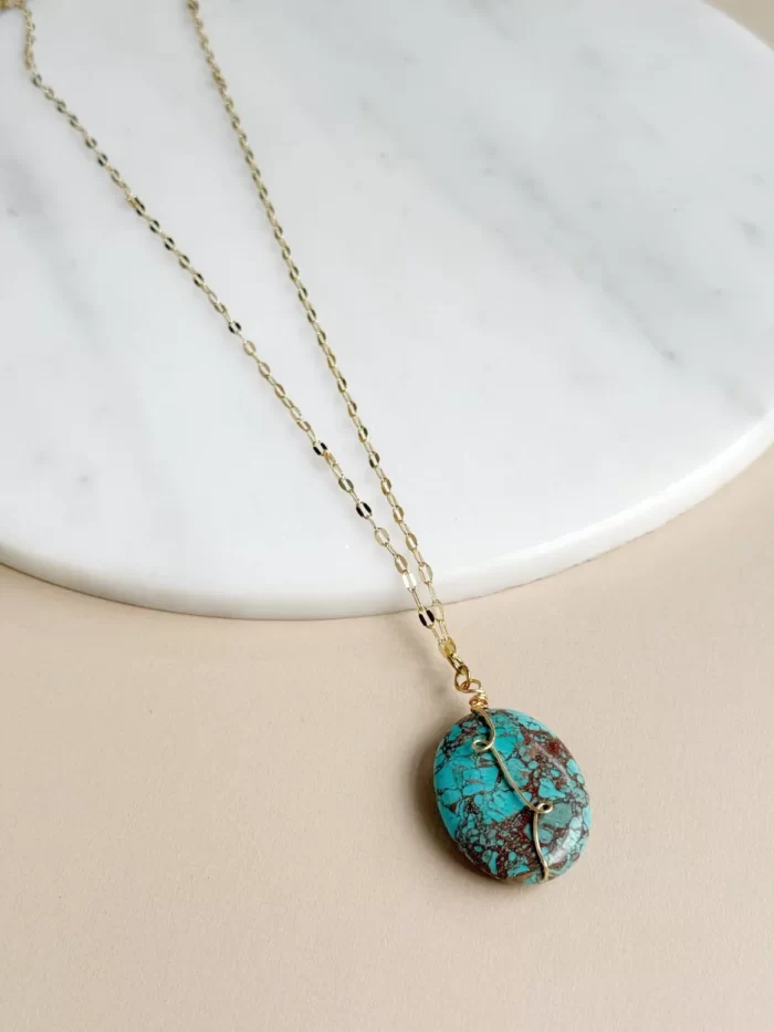 Collar largo dorado con turquesa - Imagen 2