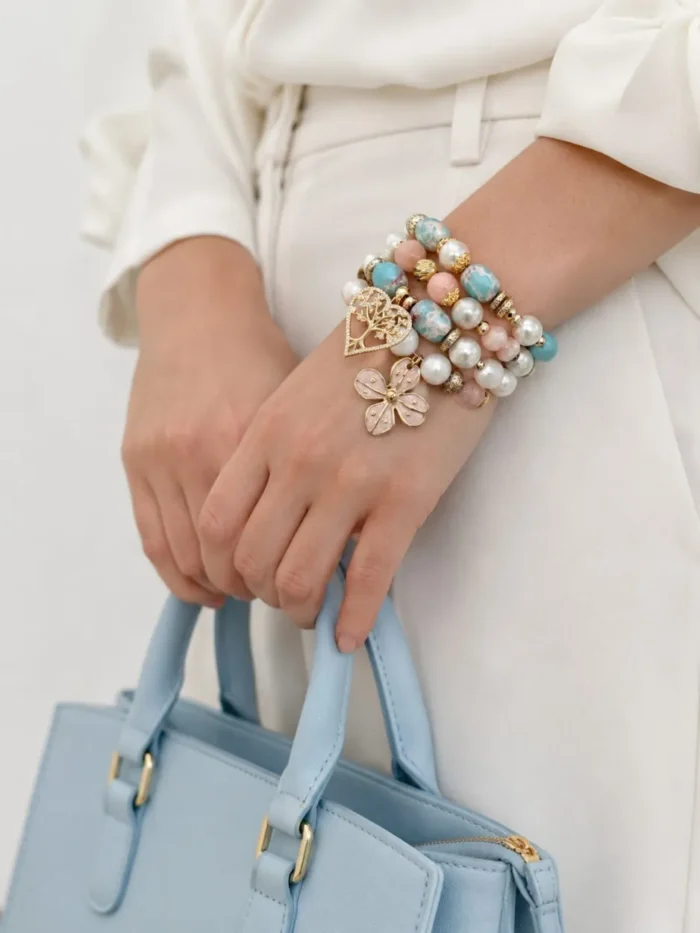 Set de pulseras perlas y regalite árbol de la vida - Imagen 2