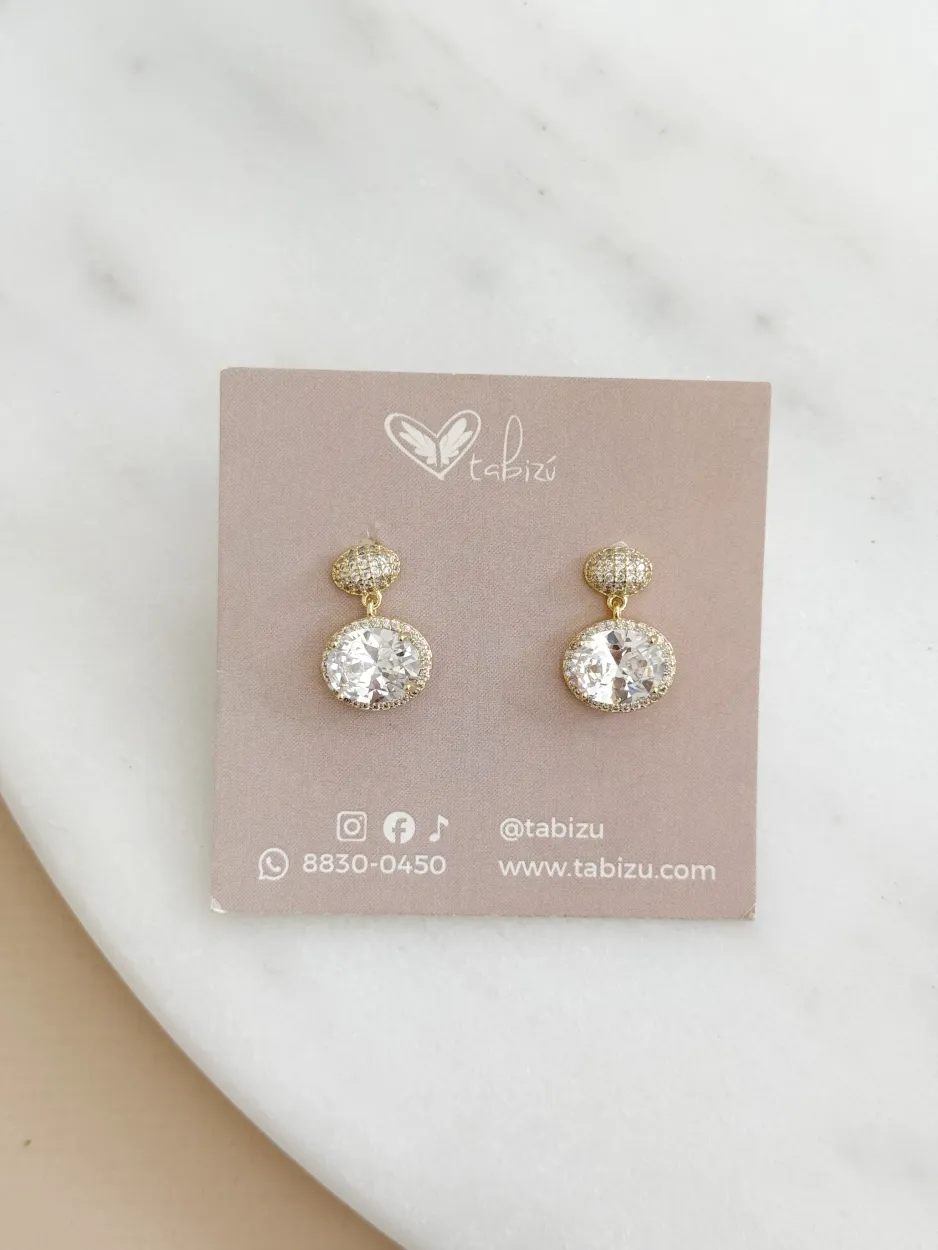 Arete doble ovalo dorado zirconia