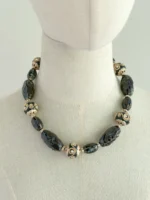 Collar cuentas tibetanas y de cerámica negro