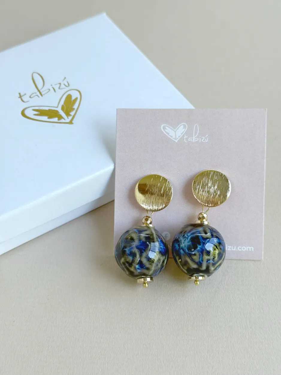 Arete azul cerámica
