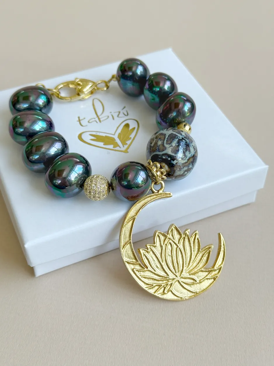 Pulsera perla nácar tornasol Luna y Flor loto