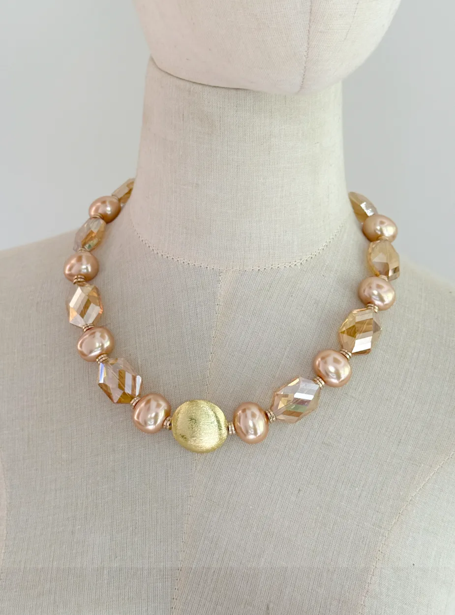 Collar perla y cristal dorado