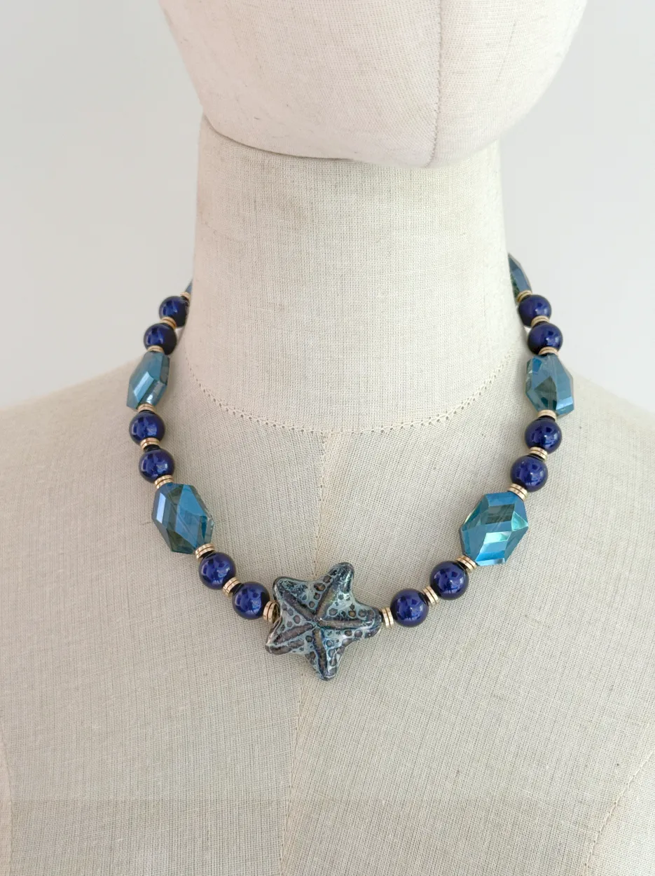 Collar estrella azul cobalto